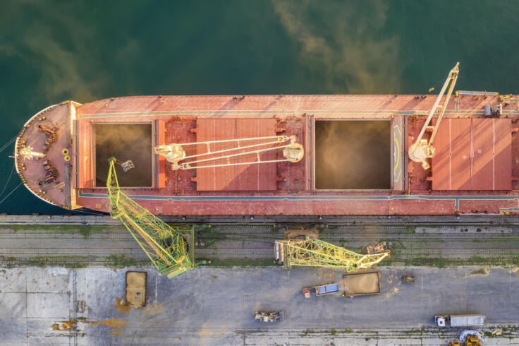 Overhead-image-of-grain-ship-loading[1].jpg