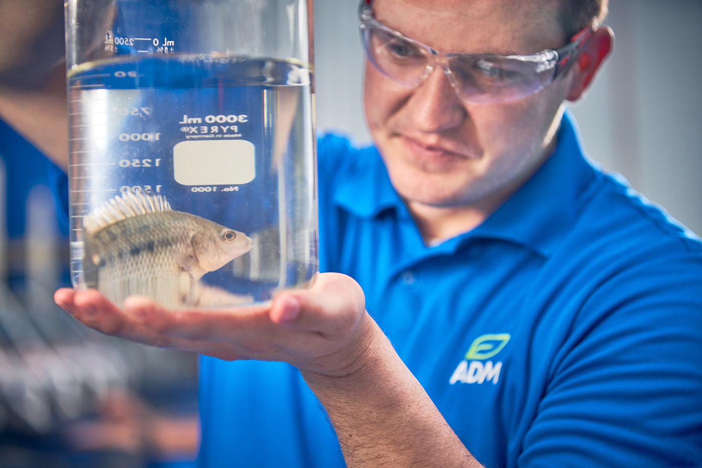 Man working aquaculture lab_5133_V2.jpg