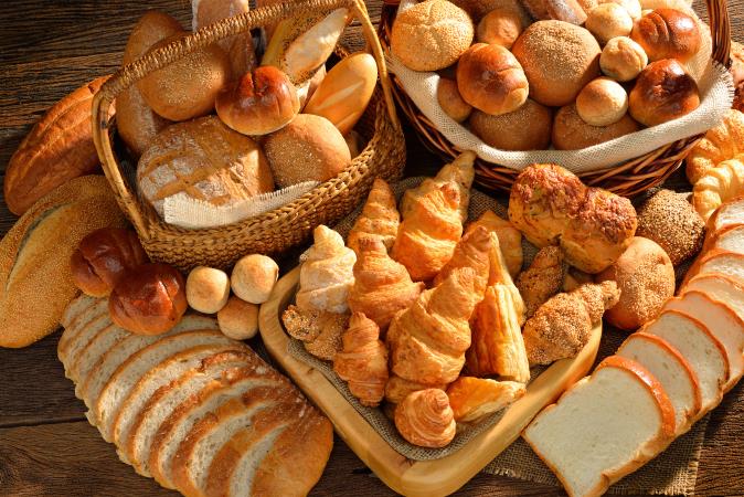C28 5 Variety of Breads